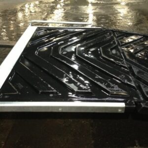 Tömningssluckor för kombinationscontainer