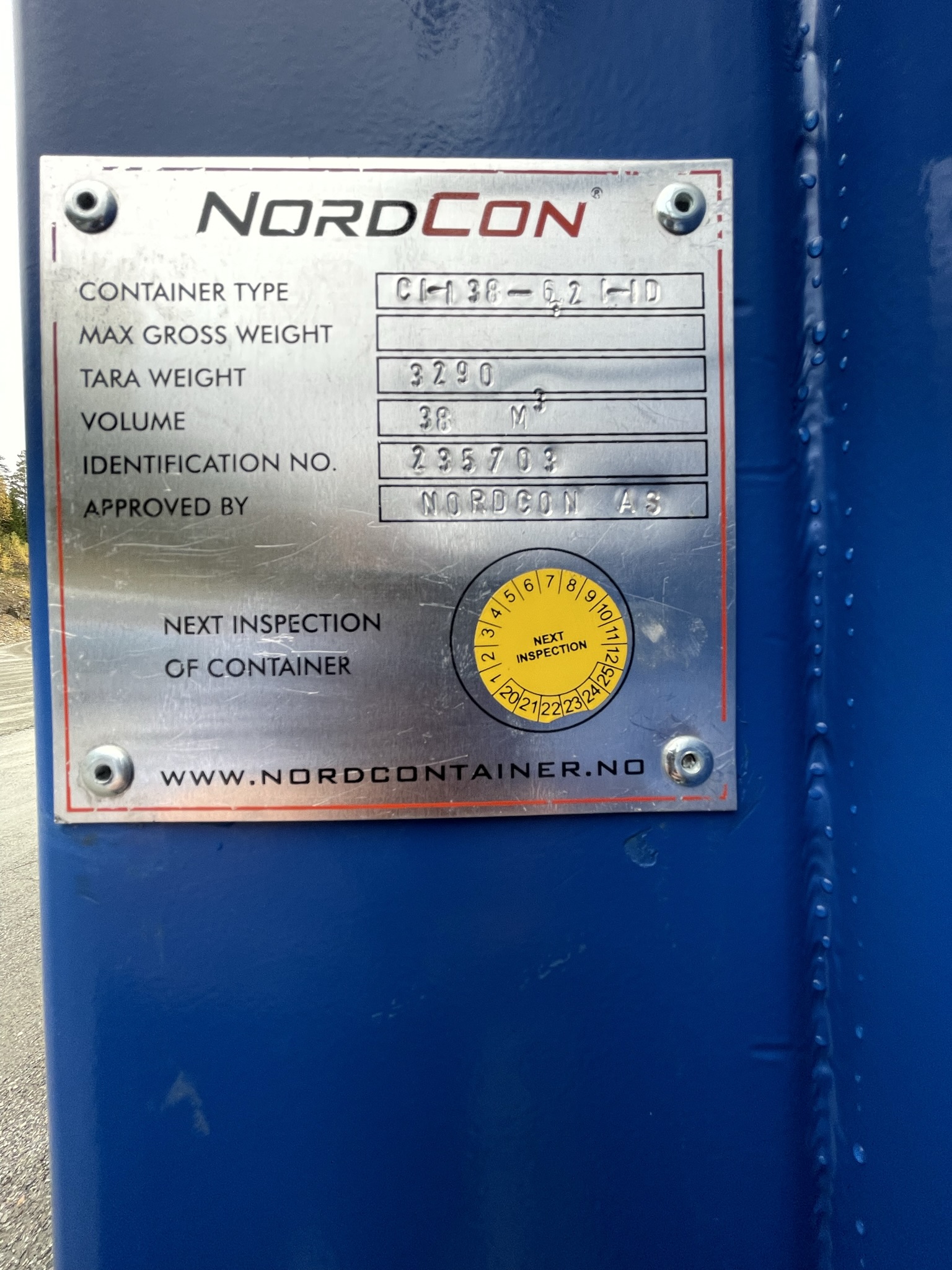 Bildet viser en container